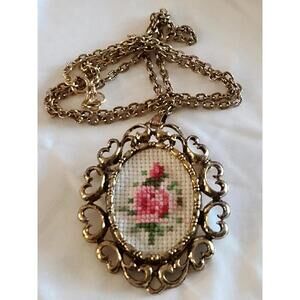 Vintage Tapestry Heart Shape Frame Goldtone Cameo/Brooch Pendant Necklace 24"